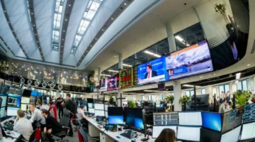 مؤشر البورصة الروسية يسجل زيادة بنسبة 0.10% عند الإغلاق