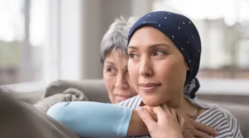 ما أسباب زيادة الإصابة بالسرطان لدى النساء أقل من الخمسين؟
