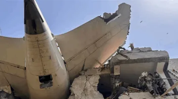 ما هي أسباب تحطم الطائرة الهندية؟… خبير الحوادث يكشف المعلومات.