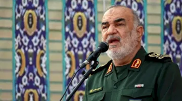ما هي المعلومات المتوفرة عن اللواء الإيراني حسين سلامي الذي أطلق تهديد “أبواب جهنم”؟