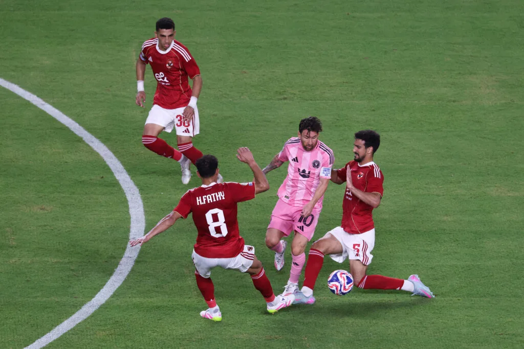 ماسكيرانو: لم نتوقع أن نقدم هذا المستوى مقابل فرق المجموعة قبل بدء البطولة ماسكيرانو: لم نتوقع أن نقدم هذا المستوى مقابل فرق المجموعة قبل بدء البطولة