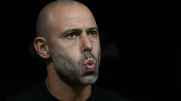 ماسكيرانو يشجع لاعبي إنتر ميامي: لا تتاح الفرصة مرتين