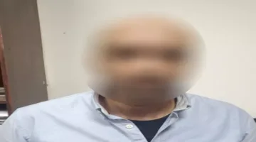 مالك مقهى يعتدي على سيدة ويتهم بسرقة مجوهراتها.. تدخل أمني يحدث