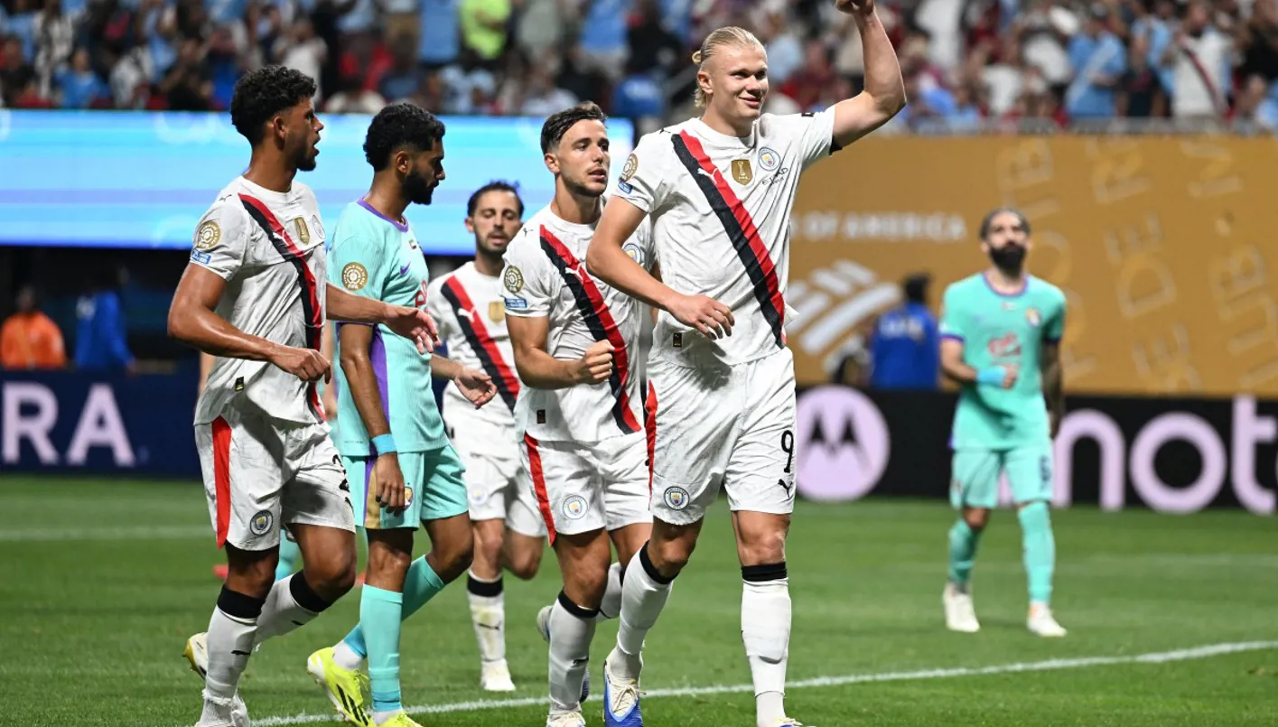 مانشستر سيتي يحقق انتصاراً كبيراً على العين ويخرجهم من منافسات كأس العالم للأندية. مانشستر سيتي يحقق انتصاراً كبيراً على العين ويخرجهم من منافسات كأس العالم للأندية.