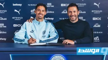 مانشستر سيتي يوقع مع لاعب الوسط الهولندي تيجاني رايندرس