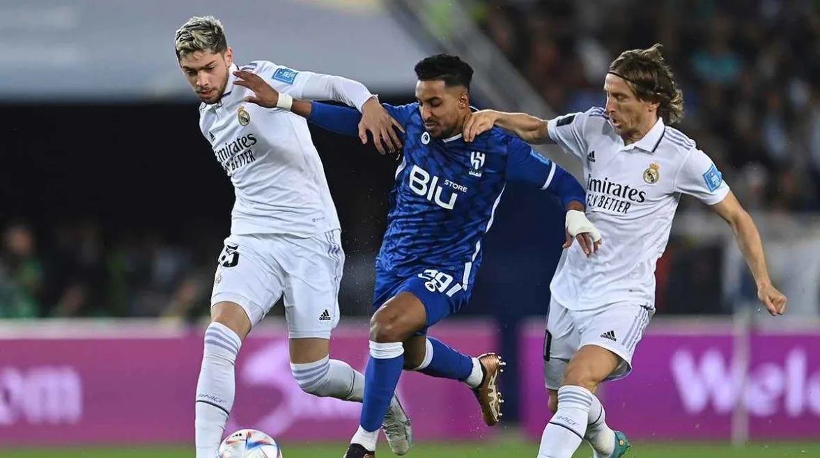 مباراة تاريخية.. الهلال يحقق التعادل مع ريال مدريد في كأس العالم.