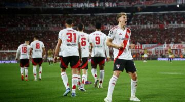 مباشر: كأس العالم للأندية – ريفر بليت يواجه أوراوا.. انطلاق المباراة قريباً