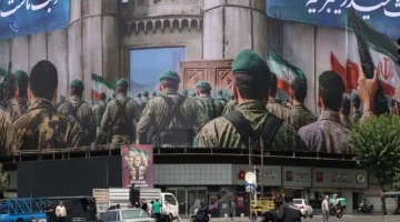 متى وكيف سينهار النظام في إيران؟
