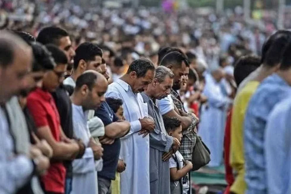 متى يبدأ وقت صلاة العيد يوم الجمعة في مصر وفقًا للتوقيت المحلي؟ متى يبدأ وقت صلاة العيد يوم الجمعة في مصر وفقًا للتوقيت المحلي؟