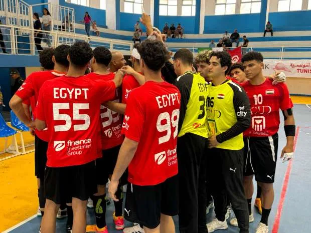 مجدي أبو المجد يكشف عن تشكيل منتخب شباب كرة اليد تحضيراً لمونديال بولندا.