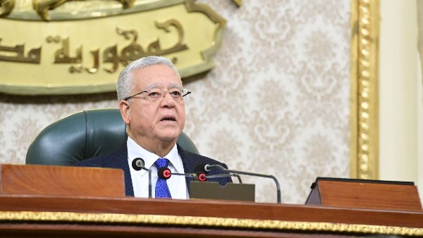 مجلس النواب يوافق على ميزانية الدولة للسنة المالية 2025/2026 بإجمالي نفقات قدرها 6.76 تريليون جنيه مجلس النواب يوافق على ميزانية الدولة للسنة المالية 2025/2026 بإجمالي نفقات قدرها 6.76 تريليون جنيه