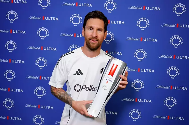 مجموعة الأهلي: ميسي يتألق كأفضل لاعب في مواجهة إنتر ميامي وبورتو في كأس العالم للأندية مجموعة الأهلي: ميسي يتألق كأفضل لاعب في مواجهة إنتر ميامي وبورتو في كأس العالم للأندية