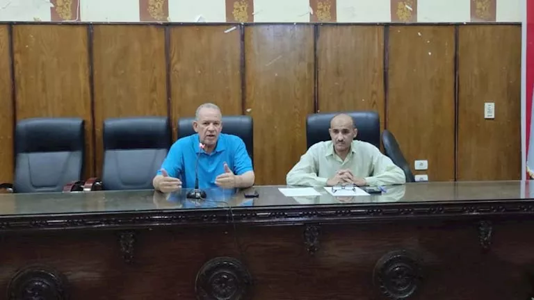 محافظ أسيوط: زيادة التدابير الأمنية واللوجستية لضمان سير امتحانات الثانوية العامة بشكل منتظم محافظ أسيوط: زيادة التدابير الأمنية واللوجستية لضمان سير امتحانات الثانوية العامة بشكل منتظم