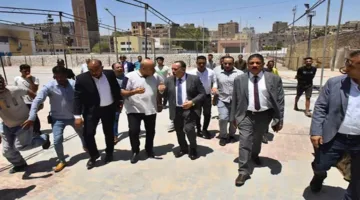 محافظ أسيوط يراقب الأعمال النهائية لسوق المجذوب الحضاري الجديد – صور