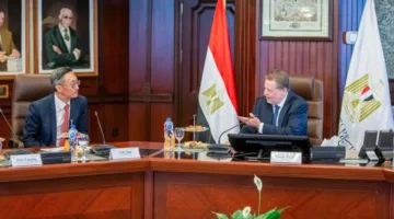 محافظ البنك المركزي المصري يجتمع مع رئيس البنك الصناعي والتجاري الصيني