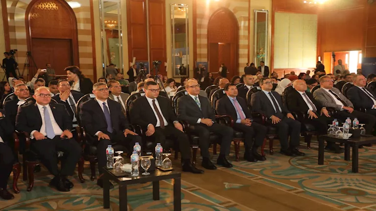 محافظ الجيزة: القطاع العقاري يعد من أسس تعزيز الاقتصاد الوطني محافظ الجيزة: القطاع العقاري يعد من أسس تعزيز الاقتصاد الوطني