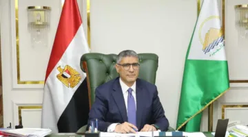 محافظ الجيزة يجتمع لمناقشة التحضيرات الأخيرة لامتحانات الثانوية العامة