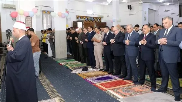 محافظ الشرقية يُشارك في صلاة عيد الأضحى بحضور جماهيري ورسمي حاشد محافظ الشرقية يُشارك في صلاة عيد الأضحى بحضور جماهيري ورسمي حاشد