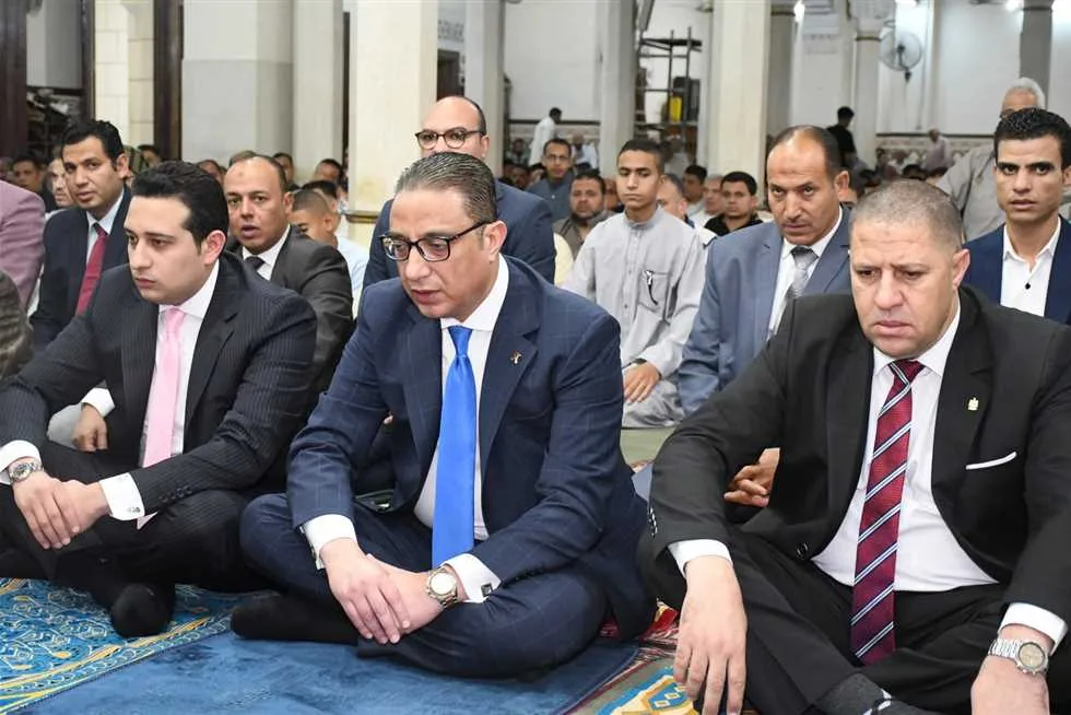 محافظ الفيوم يشارك في صلاة عيد الأضحى في مسجد ناصر الكبير محافظ الفيوم يشارك في صلاة عيد الأضحى في مسجد ناصر الكبير