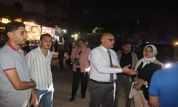 محافظ القليوبية يقود حملة لنزع الإشغالات في ميت نما محافظ القليوبية يقود حملة لنزع الإشغالات في ميت نما