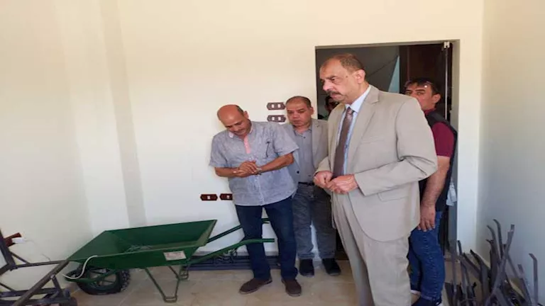 محافظ سوهاج يزور معرض الحرف اليدوية ويعلن عن إطلاق مجمع غذائي جديد (صور) محافظ سوهاج يزور معرض الحرف اليدوية ويعلن عن إطلاق مجمع غذائي جديد (صور)