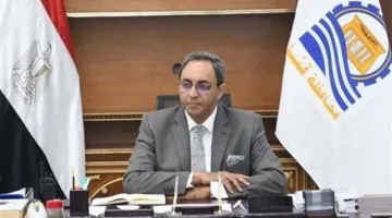 محافظ قنا يزور مشروع تطوير ميدان المحطة ويشدد على أهمية الوصول إلى مدينة صديقة للبيئة وخضراء.