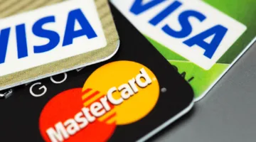 محكمة بريطانية تحكم على فيزا وماستركارد بانتهاك قانون المنافسة بسبب رسوم المعاملات