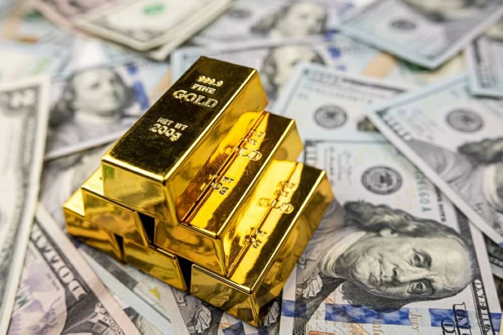 محلل مالي: سعر أوقية الذهب سيصل إلى 6000 دولار خلال 3 إلى 5 سنوات محلل مالي: سعر أوقية الذهب سيصل إلى 6000 دولار خلال 3 إلى 5 سنوات