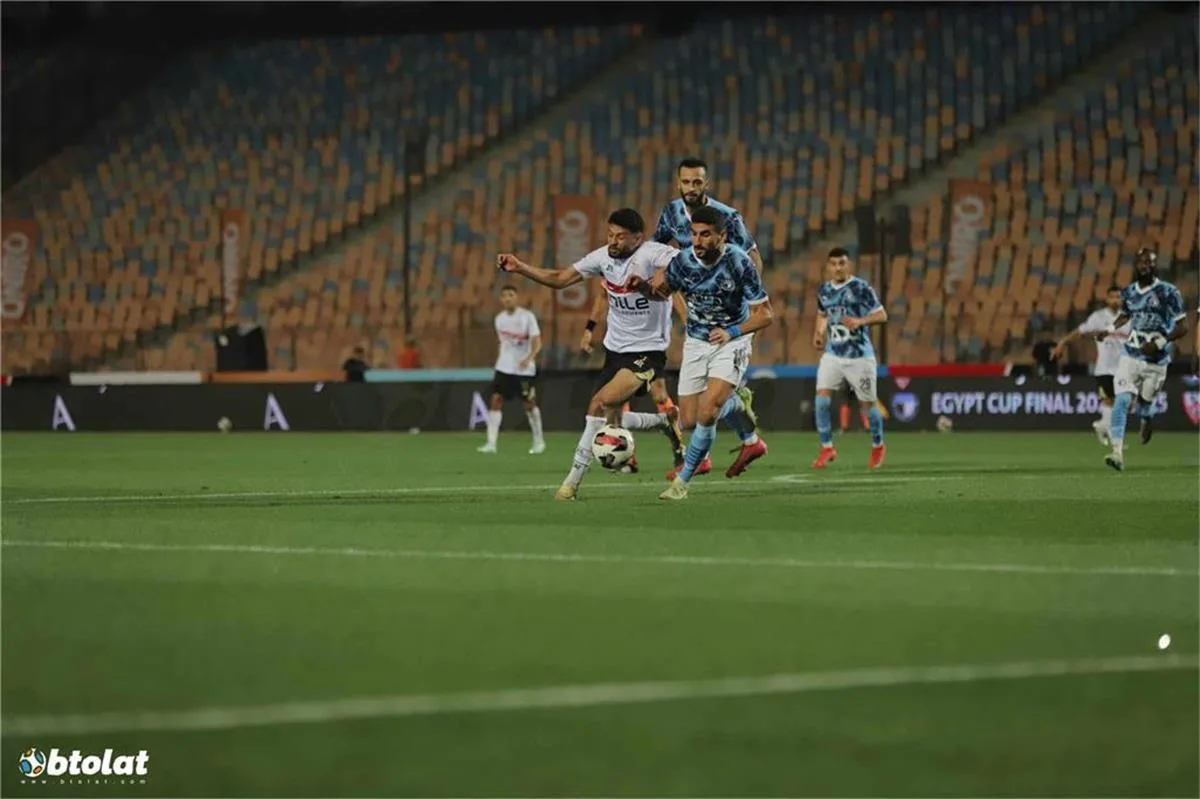 محمد أبو العلا: الزمالك يحقق البطولات “بفخره” رغم أسوأ ظروفه محمد أبو العلا: الزمالك يحقق البطولات “بفخره” رغم أسوأ ظروفه