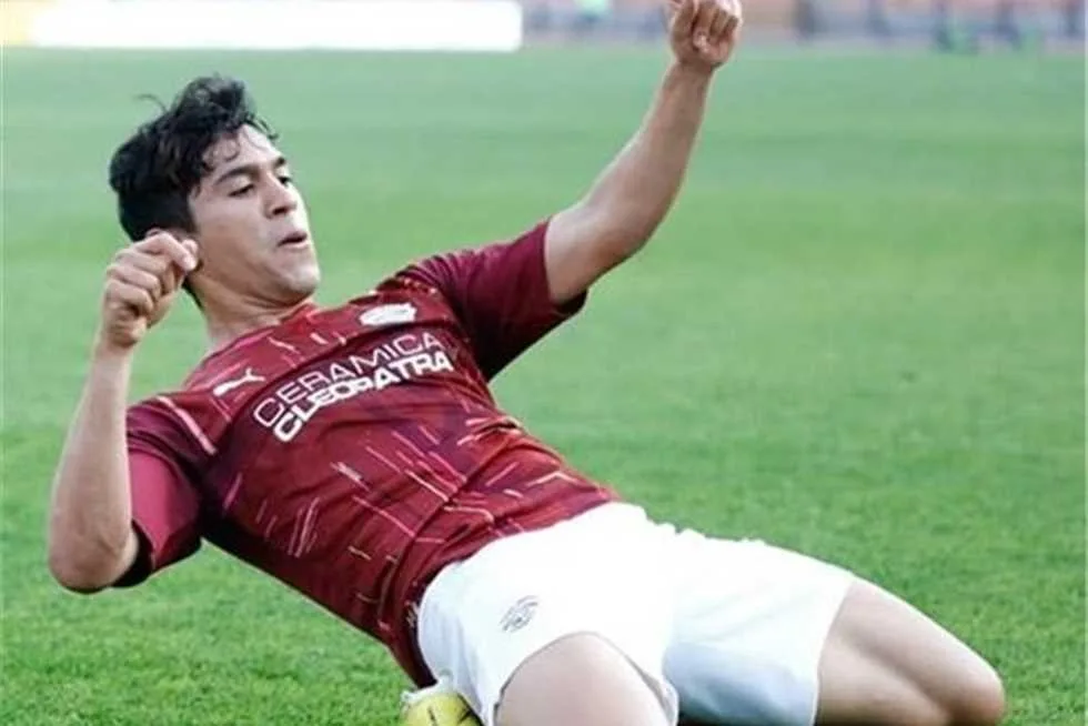 محمد شكري يوضح تفاصيل انضمامه المحتمل للأهلي بعد كأس العالم للأندية 2025 محمد شكري يوضح تفاصيل انضمامه المحتمل للأهلي بعد كأس العالم للأندية 2025