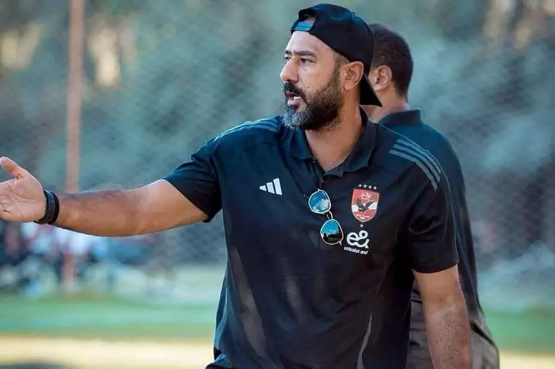 محمد شوقي: إمام عاشور شهد تطورًا مذهلاً.. وسأكون مدربًا لزد في الموسم القادم محمد شوقي: إمام عاشور شهد تطورًا مذهلاً.. وسأكون مدربًا لزد في الموسم القادم