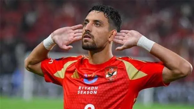 محمد شوقي يحدد الخيار المثالي لخلافة وسام أبو علي في مواجهة إنتر ميامي محمد شوقي يحدد الخيار المثالي لخلافة وسام أبو علي في مواجهة إنتر ميامي
