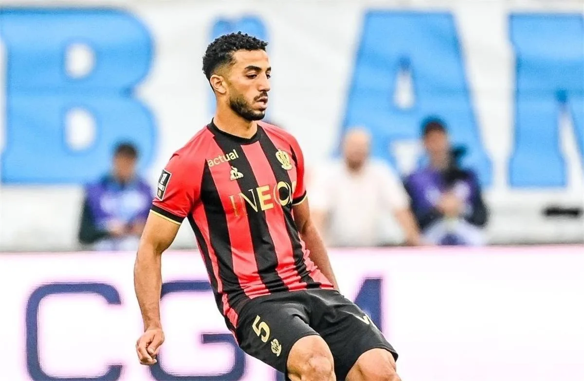 محمد عبد المنعم في القاهرة لاستكمال تدريباته تحت إشراف طبيب منتخب مصر. محمد عبد المنعم في القاهرة لاستكمال تدريباته تحت إشراف طبيب منتخب مصر.
