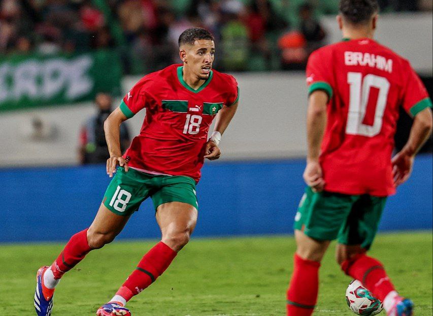 مدافع المنتخب المغربي يكمل إجراءات انتقاله إلى إشبيلية مدافع المنتخب المغربي يكمل إجراءات انتقاله إلى إشبيلية