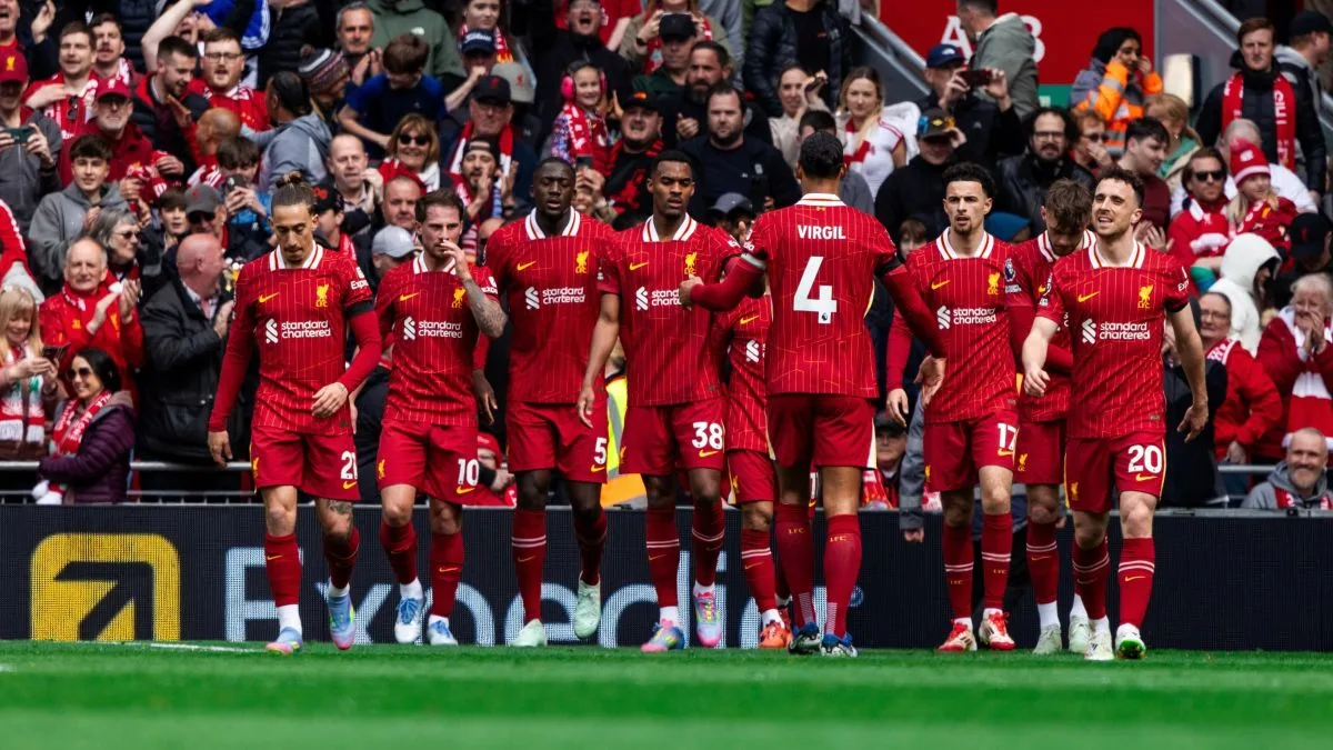 مدافع ليفربول ينتقل إلى البوندسليغا.. الصفقة تأكدت مدافع ليفربول ينتقل إلى البوندسليغا.. الصفقة تأكدت