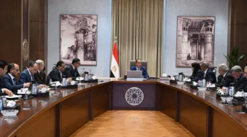 مدبولي: نسعى لتحقيق إنتاج 9 ملايين متر مكعب من المياه المحلاة يومياً.