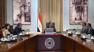 مدبولي يشرف على المرحلة التجريبية لتحديث نظام زيارة أهرامات الجيزة