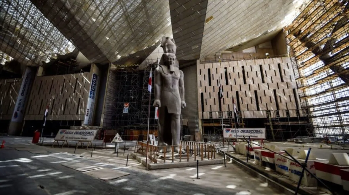 مدبولي يعلن عن تأجيل موعد افتتاح المتحف المصري العظيم