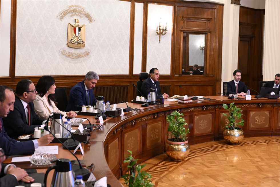 مدبولي يوقع اتفاقية لتعزيز الاستثمارات الفندقية والسكنية ذات العلامات التجارية في مصر (تفاصيل) مدبولي يوقع اتفاقية لتعزيز الاستثمارات الفندقية والسكنية ذات العلامات التجارية في مصر (تفاصيل)