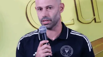 مدرب إنتر ميامي: نهدف لتحقيق أداء رائع ضد الأهلي.. وميسي أعطانا دعمًا كبيرًا