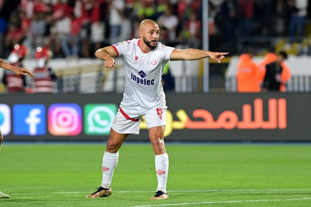 مدرب الوداد يكشف عن استراتيجية سرية قبل اللقاء مع مانشستر سيتي في كأس العالم للأندية مدرب الوداد يكشف عن استراتيجية سرية قبل اللقاء مع مانشستر سيتي في كأس العالم للأندية