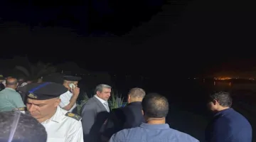 مدير أمن أسيوط يزور مكان حادث غرق تروسيكل في النيل – صور