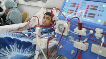مرضى الكلى في غزة: أعباء متزايدة تحت وطأة الحرب المدمرة