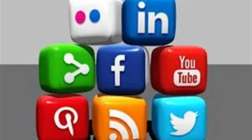 مركز الأزهر للفتوى ينبه إلى مخاطر الإفراط في استخدام وسائل التواصل الاجتماعي