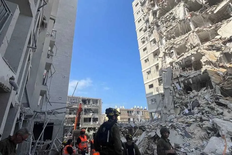 مسؤول إسرائيلي: بدأت مساعي الوساطة لوقف النزاع مع إيران