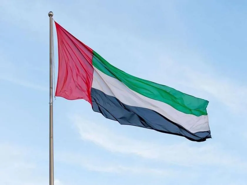 مسؤولون إماراتيون يباركون للملك الأردني بمناسبة عيد جلوسه