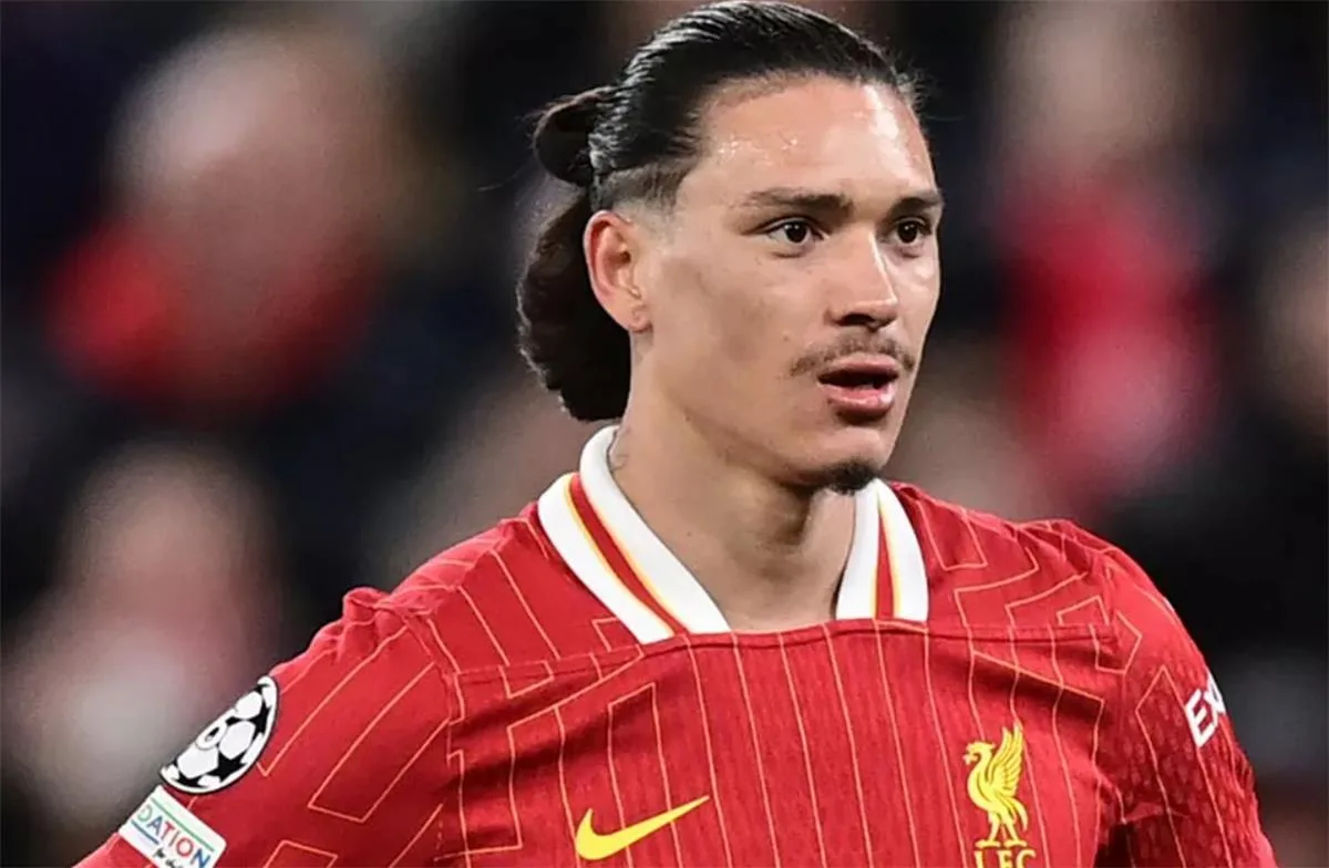 مستفيدًا من أوسيمين.. نابولي يتلاعب بليفربول ويبتكر استراتيجيته لإتمام صفقة نونيز مستفيدًا من أوسيمين.. نابولي يتلاعب بليفربول ويبتكر استراتيجيته لإتمام صفقة نونيز