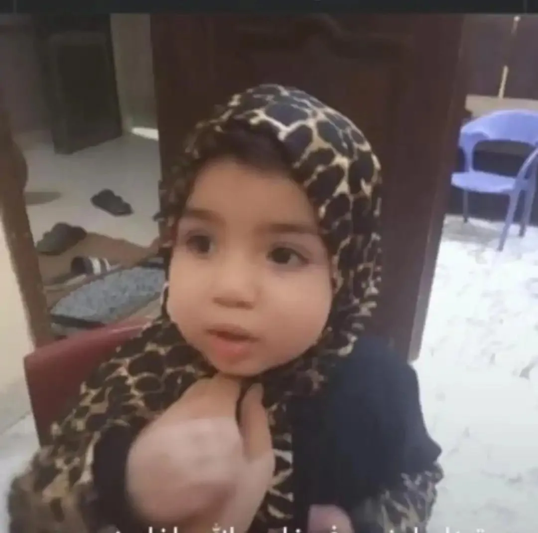 مصادر تُطلع “الحرية” على تفاصيل قتل طفلة في دهشور بغرض سرقة أذنيها. مصادر تُطلع “الحرية” على تفاصيل قتل طفلة في دهشور بغرض سرقة أذنيها.