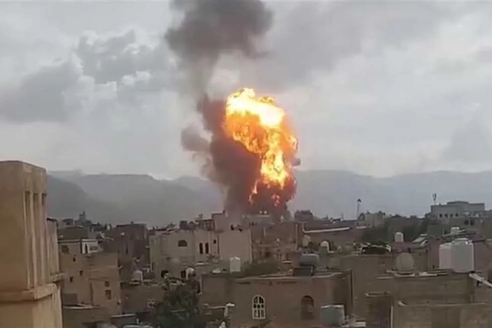 مصدر: إسرائيل سعت لاغتيال قائد أركان الحوثيين في هجوم باليمن