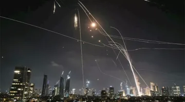 مصدر عسكري إيراني: الهجمات ستطال القواعد الأمريكية في المنطقة